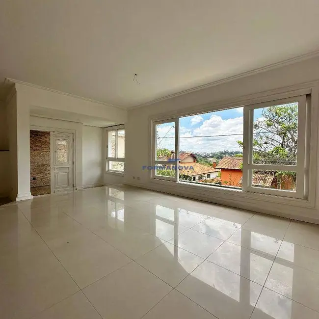 Casa de Condomínio com 4 quartos à venda, 600m2 em Terras do Madeira, Carapicuiba - SP - imagem 3 Foto 3 de Casa de Condomínio com 4 quartos à venda, 600m2 em Terras do Madeira, Carapicuiba - SP