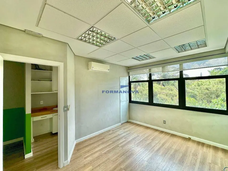 Sala Comercial à venda, 53m2 em Granja Viana, Cotia - SP - imagem 4 Foto 4 de Sala Comercial à venda, 53m2 em Granja Viana, Cotia - SP