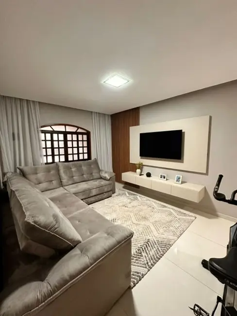 Foto 4 de Casa com 3 quartos à venda, 125m2 em Parque Alexandre, Cotia - SP