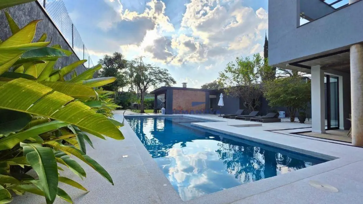 Foto 3 de Casa de Condomínio com 4 quartos à venda, 1800m2 em São Paulo II, Cotia - SP