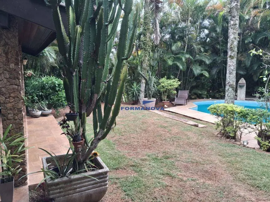 Foto 4 de Casa de Condomínio com 3 quartos à venda, 719m2 em Jardim do Golf I, Jandira - SP