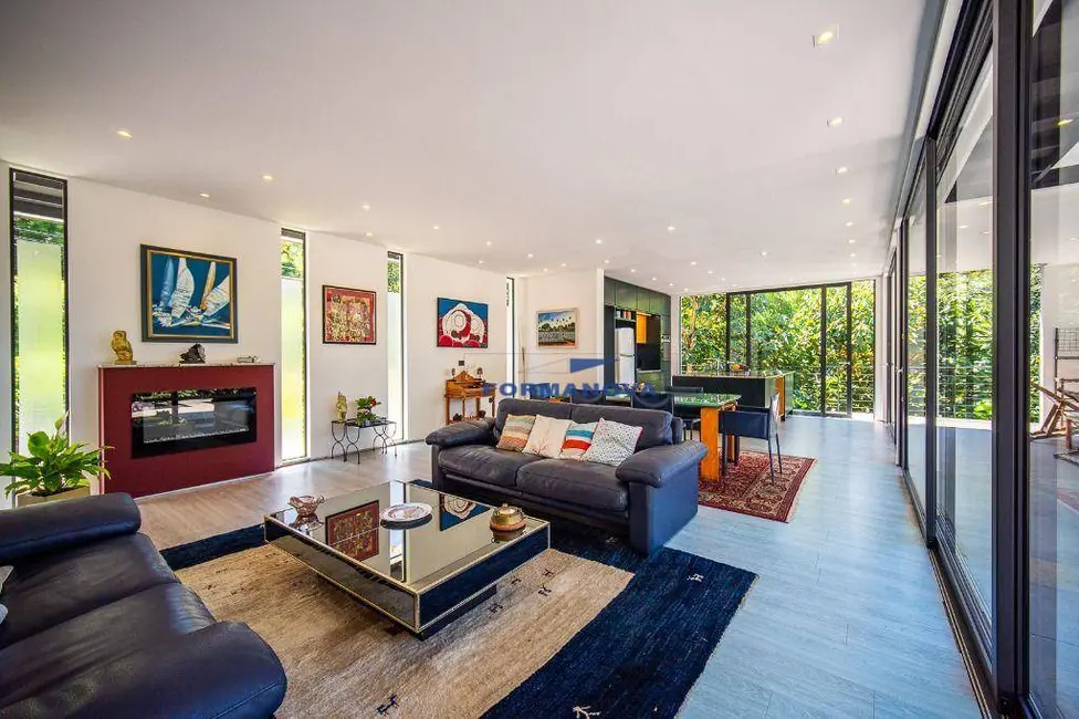 Foto 8 de Casa de Condomínio com 3 quartos à venda, 1938m2 em Paisagem Renoir, Cotia - SP