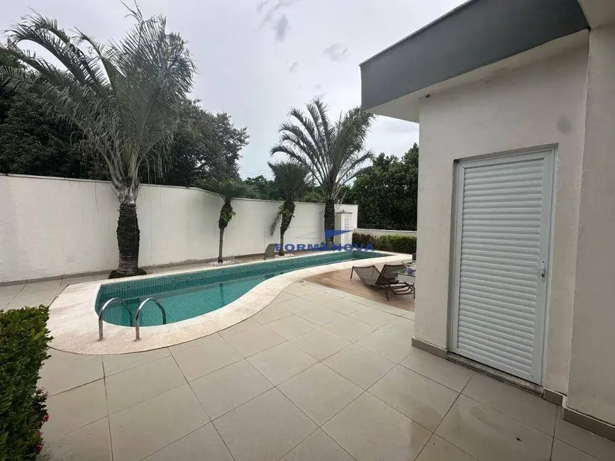 Casa de Condomínio com 3 quartos à venda e para alugar, 600m2 em Jardim do Golf I, Jandira - SP - imagem 5 Foto 5 de Casa de Condomínio com 3 quartos à venda e para alugar, 600m2 em Jardim do Golf I, Jandira - SP