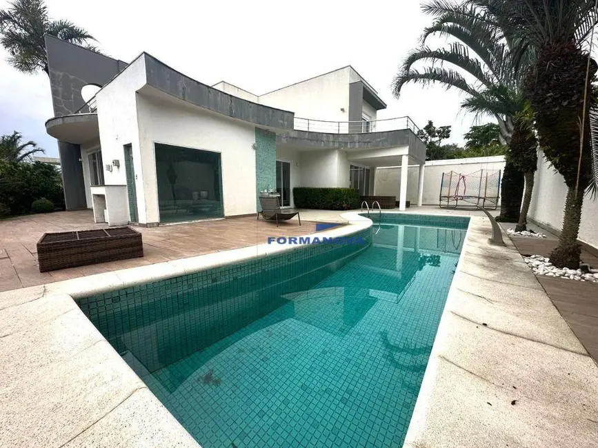 Casa de Condomínio com 3 quartos à venda e para alugar, 600m2 em Jardim do Golf I, Jandira - SP - imagem 4 Foto 4 de Casa de Condomínio com 3 quartos à venda e para alugar, 600m2 em Jardim do Golf I, Jandira - SP