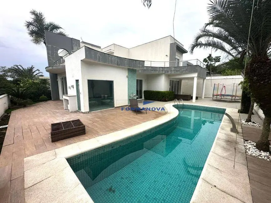 Casa de Condomínio com 3 quartos à venda e para alugar, 600m2 em Jardim do Golf I, Jandira - SP - imagem 7 Foto 7 de Casa de Condomínio com 3 quartos à venda e para alugar, 600m2 em Jardim do Golf I, Jandira - SP