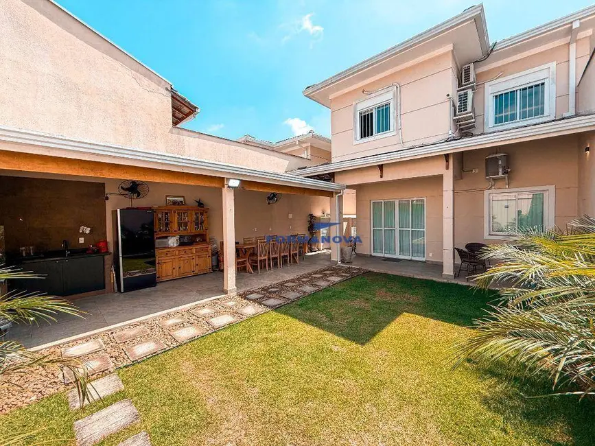 Foto 1 de Casa de Condomínio com 3 quartos à venda, 313m2 em Jardim da Glória, Cotia - SP