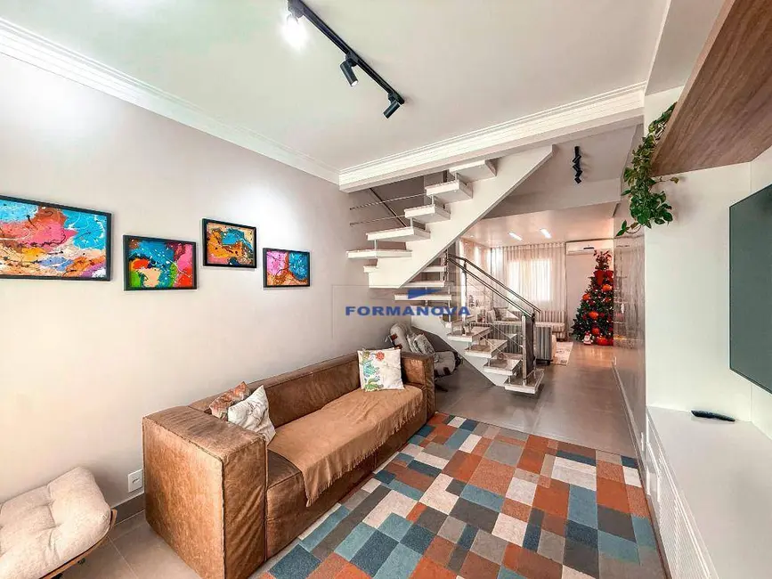 Foto 3 de Casa de Condomínio com 3 quartos à venda, 313m2 em Jardim da Glória, Cotia - SP