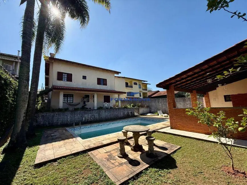 Foto 1 de Casa de Condomínio com 3 quartos à venda, 640m2 em Jardim do Golf I, Jandira - SP