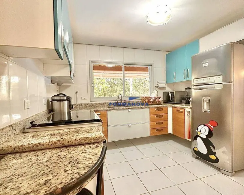 Foto 9 de Casa de Condomínio com 3 quartos à venda, 648m2 em Jardim do Golf I, Jandira - SP