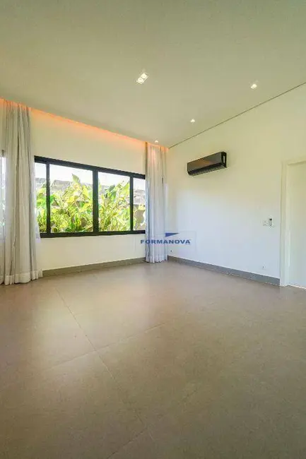 Foto 5 de Casa de Condomínio com 3 quartos à venda, 700m2 em Chácara dos Lagos, Carapicuiba - SP