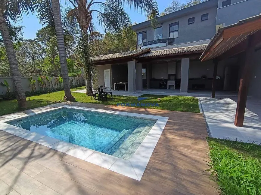 Casa de Condomínio com 3 quartos à venda, 642m2 em Jardim do Golf I, Jandira - SP - imagem 2 Foto 2 de Casa de Condomínio com 3 quartos à venda, 642m2 em Jardim do Golf I, Jandira - SP