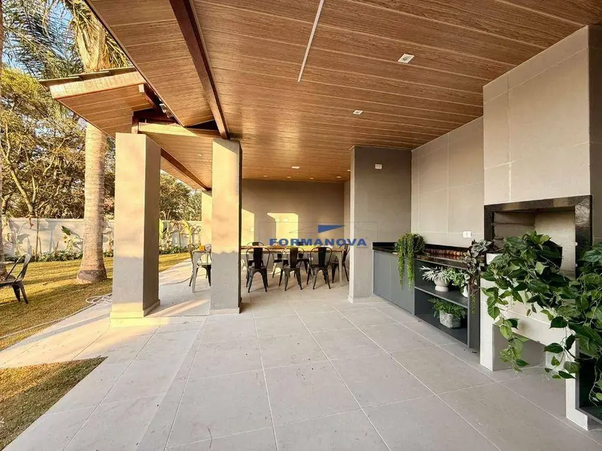 Casa de Condomínio com 3 quartos à venda, 642m2 em Jardim do Golf I, Jandira - SP - imagem 6 Foto 6 de Casa de Condomínio com 3 quartos à venda, 642m2 em Jardim do Golf I, Jandira - SP