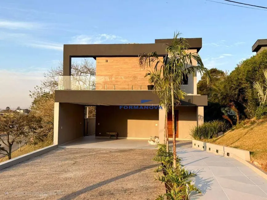 Casa de Condomínio com 3 quartos à venda, 642m2 em Jardim do Golf I, Jandira - SP - imagem 3 Foto 3 de Casa de Condomínio com 3 quartos à venda, 642m2 em Jardim do Golf I, Jandira - SP