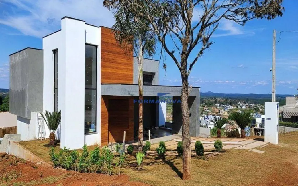 Foto 1 de Casa de Condomínio com 4 quartos à venda, 450m2 em Pardinho - SP