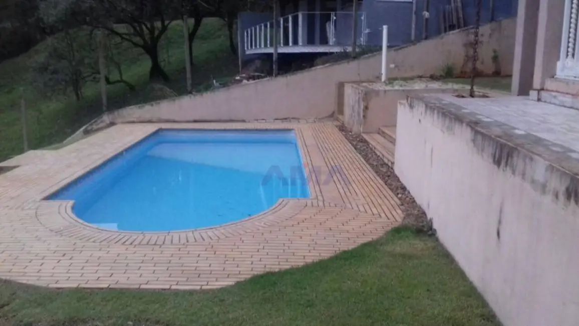 Casa de Condomínio com 3 quartos à venda, 600m2 em Colinas de São Fernando, Cotia - SP - imagem 4 Foto 4 de Casa de Condomínio com 3 quartos à venda, 600m2 em Colinas de São Fernando, Cotia - SP