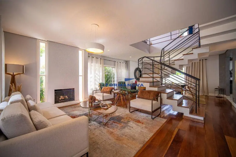 Foto 3 de Casa de Condomínio com 4 quartos à venda, 457m2 em Vila Santo Antônio, Cotia - SP