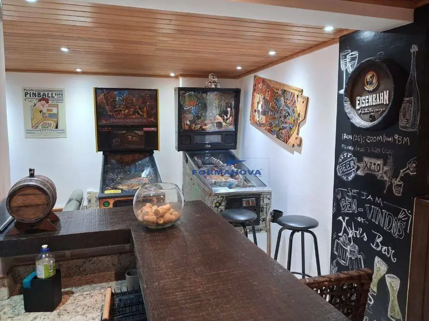 Foto 15 de Casa de Condomínio com 3 quartos à venda, 226m2 em Granja Viana, Cotia - SP