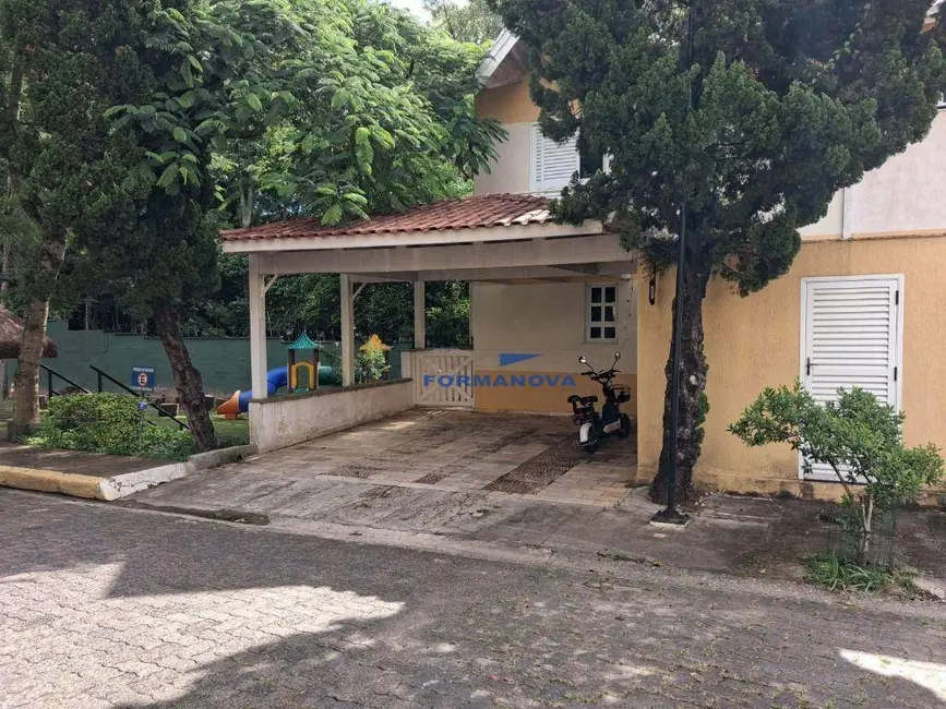 Foto 2 de Casa de Condomínio com 3 quartos à venda, 226m2 em Granja Viana, Cotia - SP