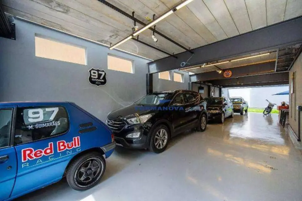 Casa de Condomínio com 4 quartos à venda, 250m2 em Chácara Ondas Verdes, Cotia - SP - imagem 6 Foto 6 de Casa de Condomínio com 4 quartos à venda, 250m2 em Chácara Ondas Verdes, Cotia - SP