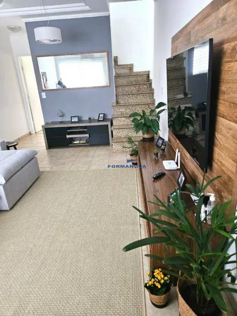 Foto 2 de Casa de Condomínio com 3 quartos à venda, 135m2 em Parque Rincão, Cotia - SP