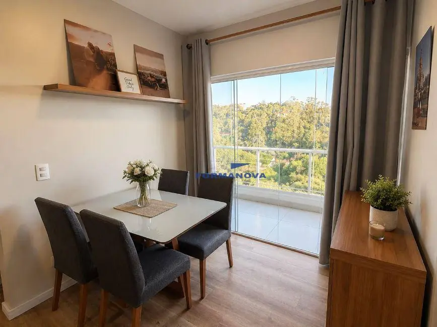 Foto 5 de Apartamento com 2 quartos à venda, 54m2 em Cotia - SP