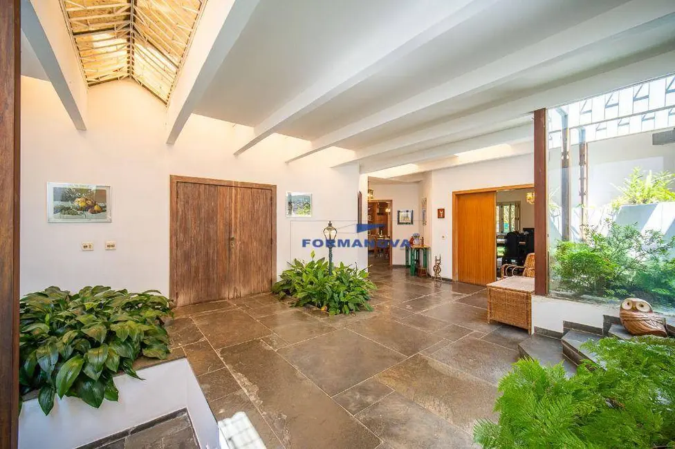 Foto 4 de Casa com 5 quartos à venda, 3172m2 em Chácara Eliana, Cotia - SP