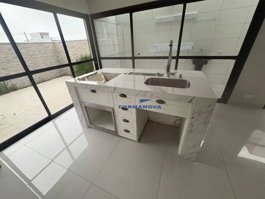 Casa de Condomínio com 3 quartos à venda, 125m2 em Sítio Boa Vista, Cotia - SP - imagem 5 Foto 5 de Casa de Condomínio com 3 quartos à venda, 125m2 em Sítio Boa Vista, Cotia - SP