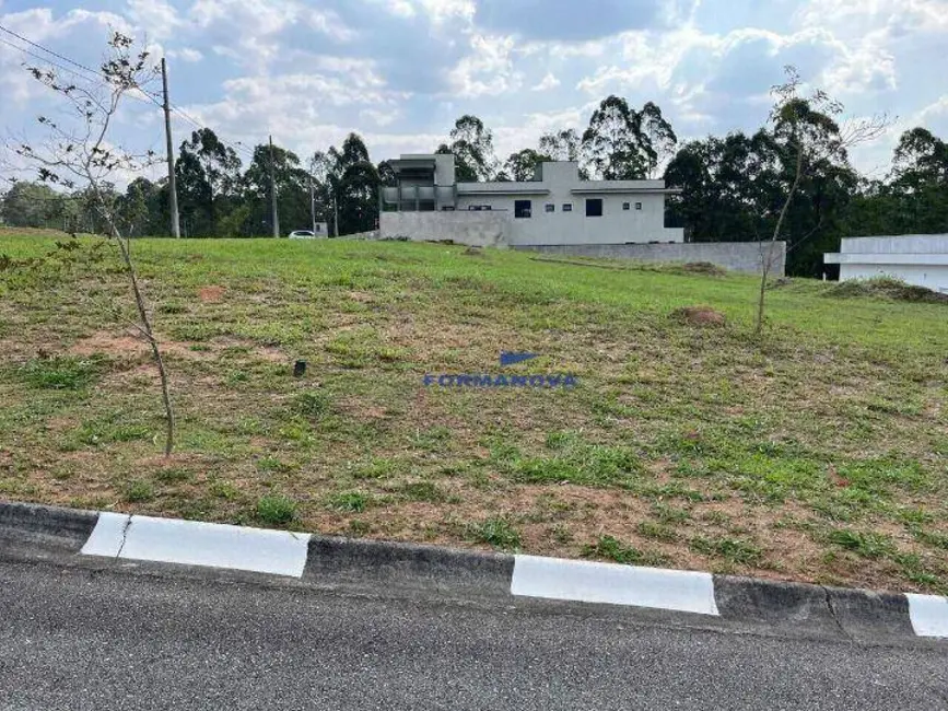 Foto 3 de Terreno / Lote à venda, 730m2 em Jardim do Golf I, Jandira - SP