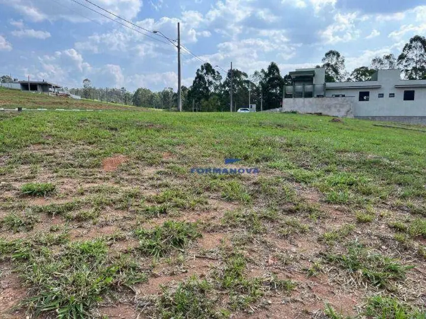 Foto 2 de Terreno / Lote à venda, 730m2 em Jardim do Golf I, Jandira - SP