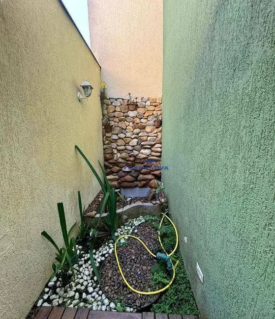 Casa de Condomínio com 3 quartos à venda, 300m2 em Chácara Ondas Verdes, Cotia - SP - imagem 4 Foto 4 de Casa de Condomínio com 3 quartos à venda, 300m2 em Chácara Ondas Verdes, Cotia - SP