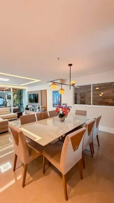 Foto 5 de Casa de Condomínio com 3 quartos à venda, 385m2 em São Paulo II, Cotia - SP