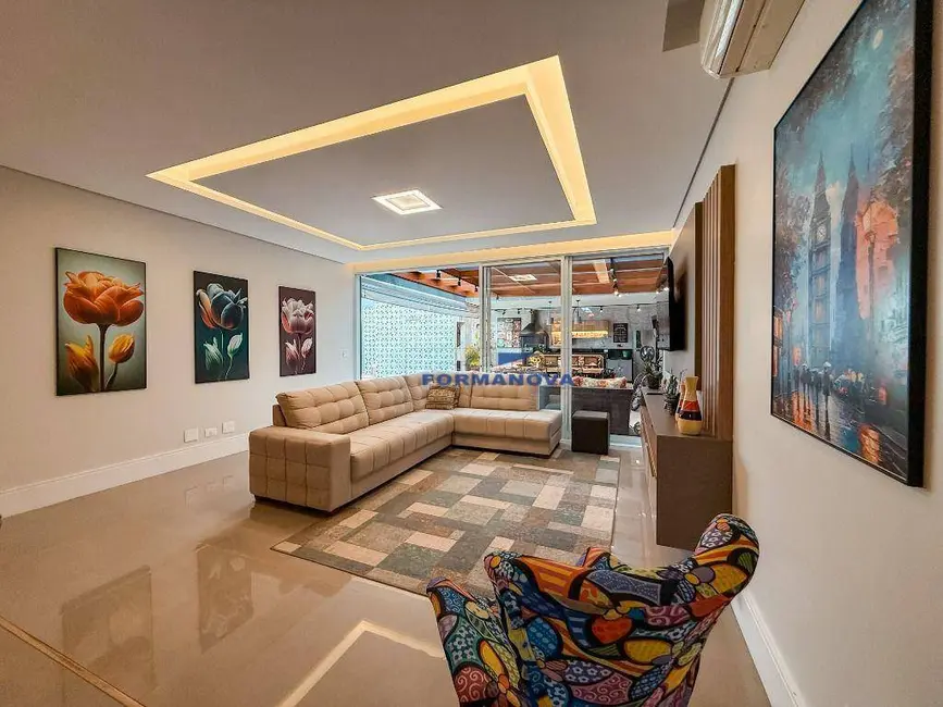 Foto 3 de Casa de Condomínio com 3 quartos à venda, 385m2 em São Paulo II, Cotia - SP