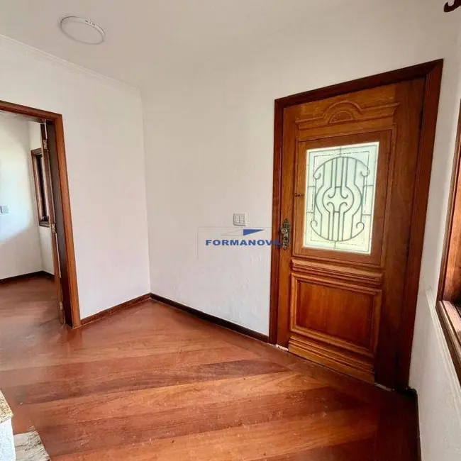 Foto 3 de Casa de Condomínio com 3 quartos para alugar, 600m2 em Jardim do Golf I, Jandira - SP