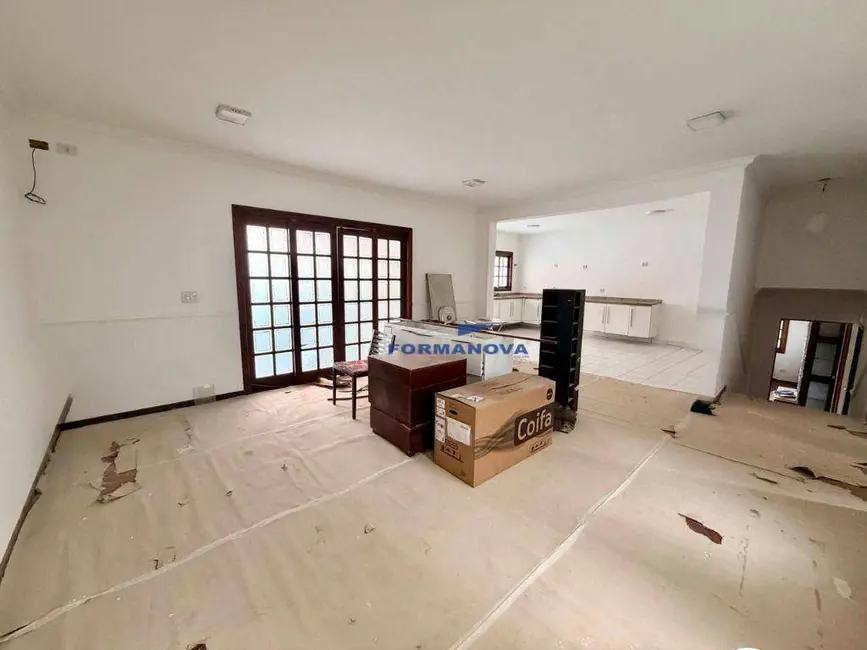 Foto 6 de Casa de Condomínio com 3 quartos para alugar, 600m2 em Jardim do Golf I, Jandira - SP