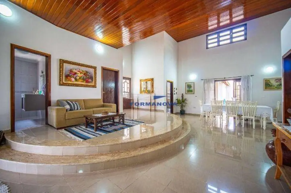 Foto 9 de Casa de Condomínio com 3 quartos à venda e para alugar, 624m2 em Embu Das Artes - SP