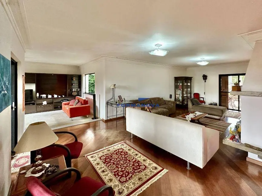 Foto 8 de Casa de Condomínio com 5 quartos à venda, 1200m2 em Jardim do Golf I, Jandira - SP