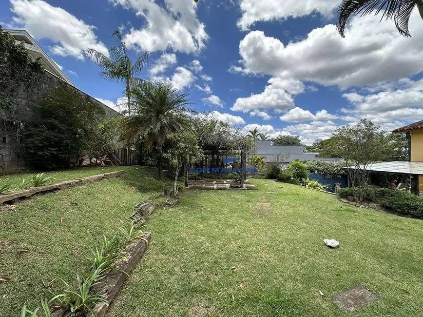 Foto 4 de Terreno / Lote à venda, 600m2 em Jardim do Golf I, Jandira - SP