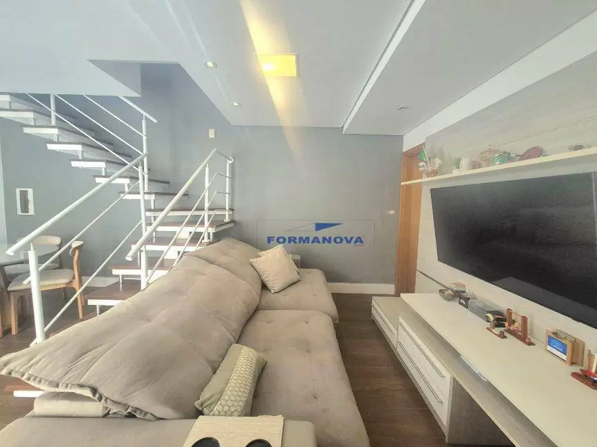 Casa de Condomínio com 3 quartos à venda, 120m2 em Granja Viana, Cotia - SP - imagem 3 Foto 3 de Casa de Condomínio com 3 quartos à venda, 120m2 em Granja Viana, Cotia - SP