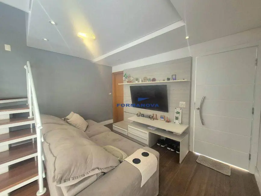 Casa de Condomínio com 3 quartos à venda, 120m2 em Granja Viana, Cotia - SP - imagem 2 Foto 2 de Casa de Condomínio com 3 quartos à venda, 120m2 em Granja Viana, Cotia - SP