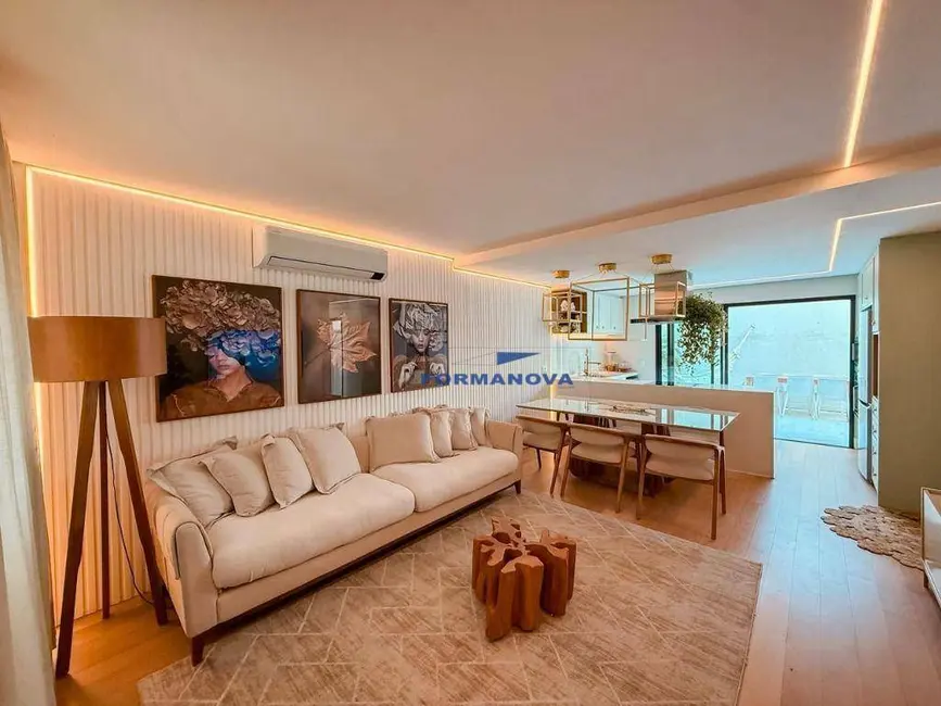 Foto 4 de Casa de Condomínio com 4 quartos à venda, 168m2 em Parque Rincão, Cotia - SP