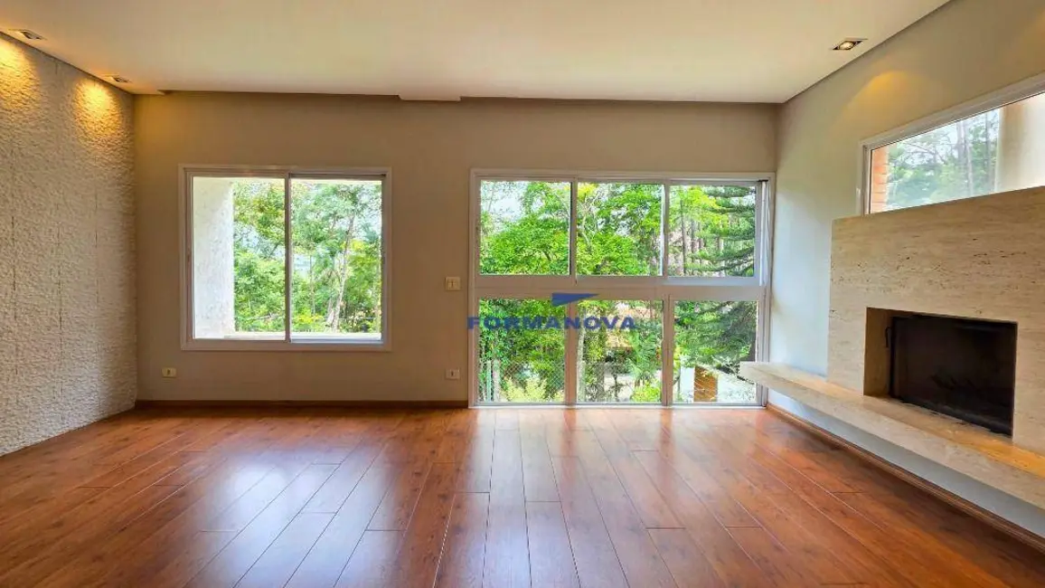 Casa de Condomínio com 3 quartos à venda, 200m2 em Granja Viana II, Cotia - SP - imagem 7 Foto 7 de Casa de Condomínio com 3 quartos à venda, 200m2 em Granja Viana II, Cotia - SP