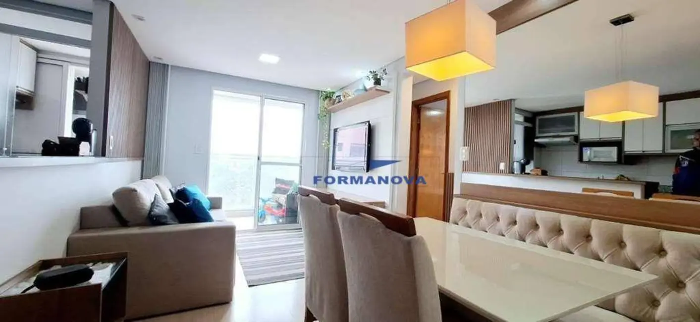 Foto 1 de Apartamento com 3 quartos à venda, 60m2 em Jardim Marilu, Carapicuiba - SP