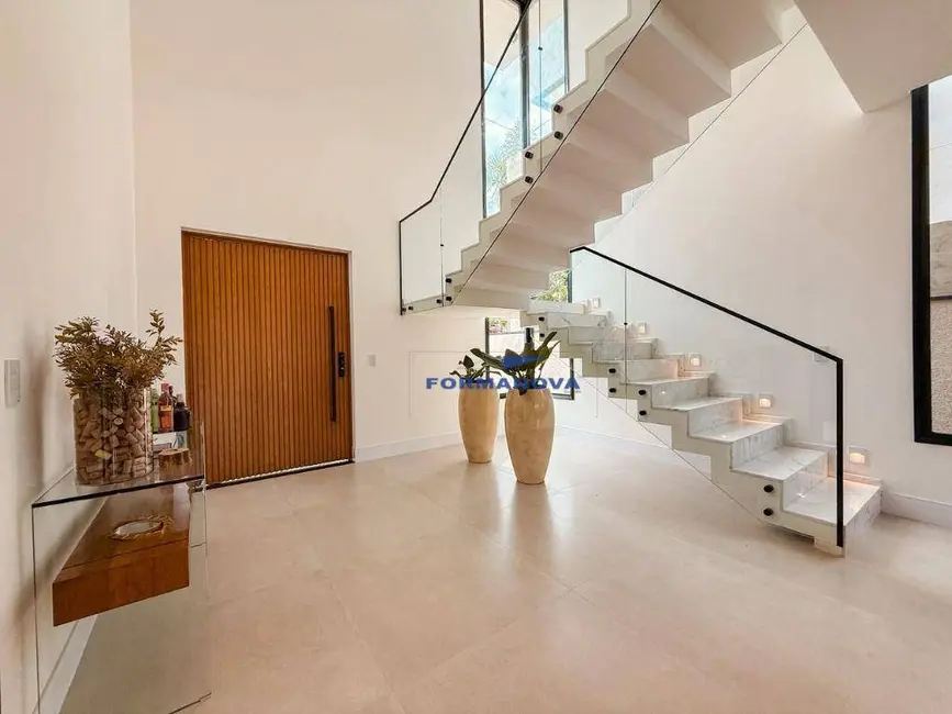 Foto 9 de Casa de Condomínio com 3 quartos à venda, 360m2 em São Paulo II, Cotia - SP