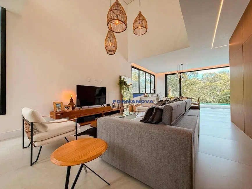 Foto 8 de Casa de Condomínio com 3 quartos à venda, 360m2 em São Paulo II, Cotia - SP