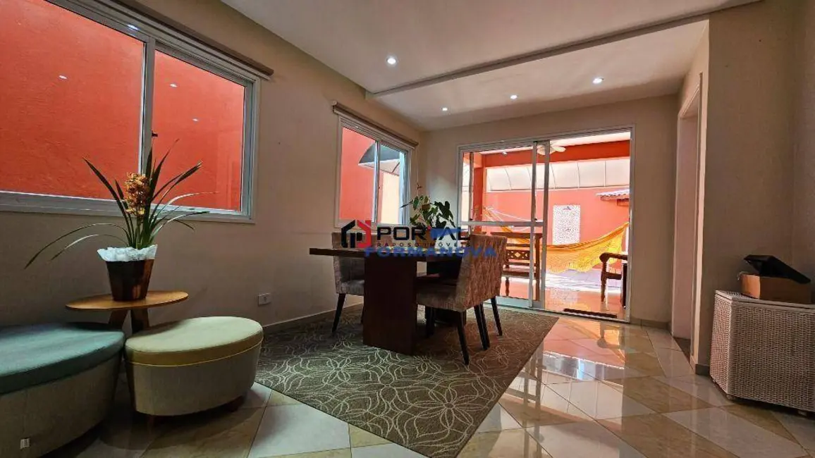 Foto 9 de Casa de Condomínio com 3 quartos à venda, 250m2 em Parque Rincão, Cotia - SP