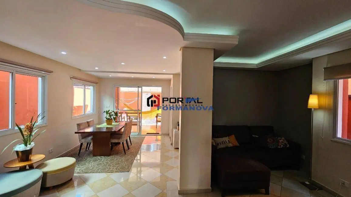 Foto 4 de Casa de Condomínio com 3 quartos à venda, 250m2 em Parque Rincão, Cotia - SP