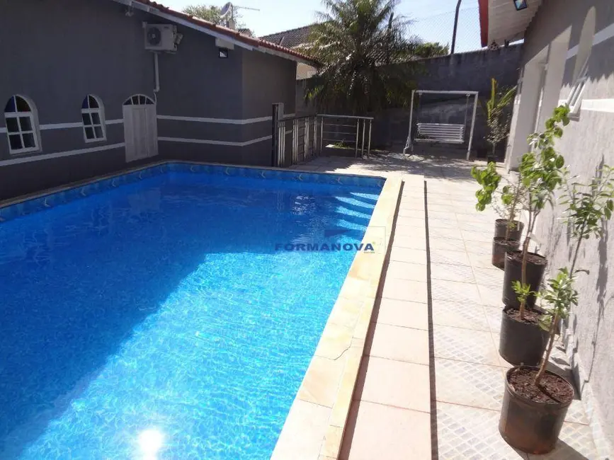 Foto 6 de Casa de Condomínio com 3 quartos à venda e para alugar, 600m2 em Jardim do Golf I, Jandira - SP