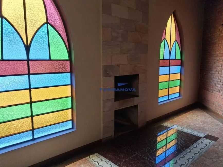 Foto 5 de Casa com 3 quartos para alugar, 400m2 em Jardim do Golf I, Jandira - SP