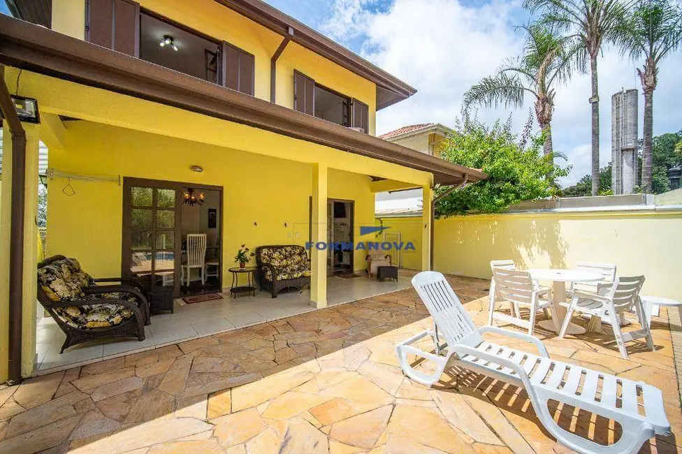 Casa de Condomínio com 3 quartos à venda, 270m2 em Jardim Lambreta, Cotia - SP - imagem 8 Foto 8 de Casa de Condomínio com 3 quartos à venda, 270m2 em Jardim Lambreta, Cotia - SP