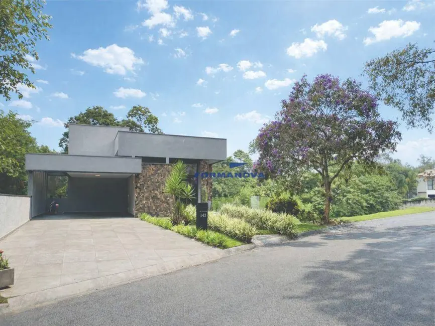 Foto 2 de Casa de Condomínio com 3 quartos à venda, 528m2 em Jardim do Golf I, Jandira - SP